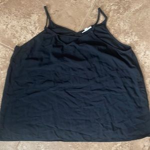 So from Kohls flowy tank in black size Large